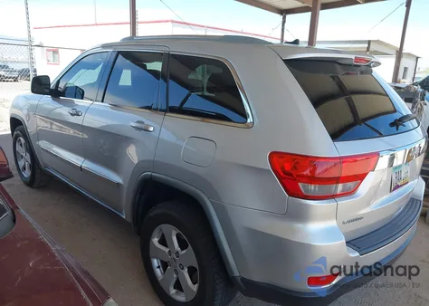 2011 Jeep Grand Cherokee Laredo z USA, uszkodzony, nr VIN 1J4RS4GG1BC659244